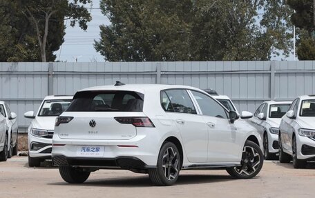 Volkswagen Golf VIII, 2025 год, 2 970 323 рублей, 3 фотография