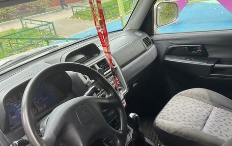 Mitsubishi Pajero Pinin, 2000 год, 300 000 рублей, 6 фотография