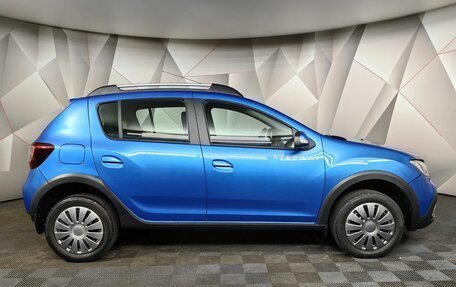 Renault Sandero II рестайлинг, 2018 год, 999 000 рублей, 6 фотография