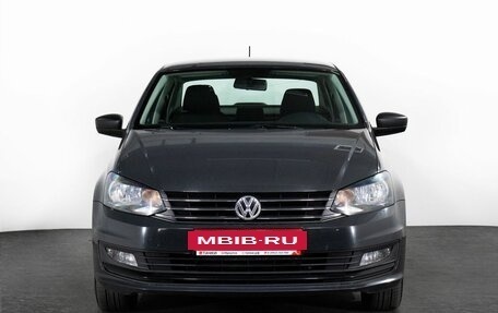 Volkswagen Polo VI (EU Market), 2017 год, 950 000 рублей, 2 фотография