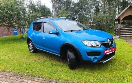 Renault Sandero II рестайлинг, 2014 год, 750 000 рублей, 2 фотография