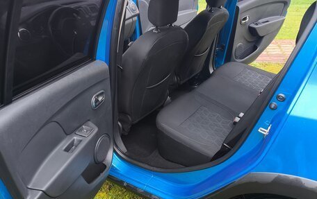 Renault Sandero II рестайлинг, 2014 год, 750 000 рублей, 9 фотография