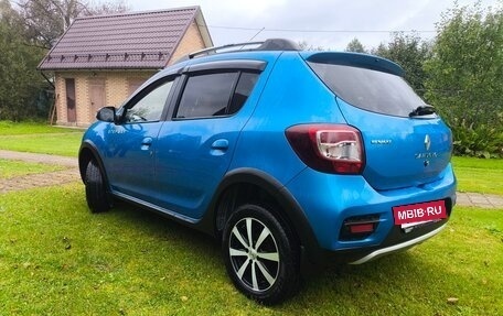 Renault Sandero II рестайлинг, 2014 год, 750 000 рублей, 5 фотография