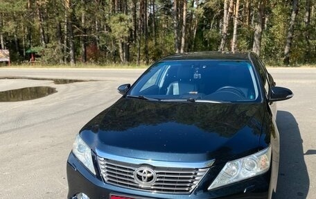 Toyota Camry, 2012 год, 1 730 000 рублей, 1 фотография