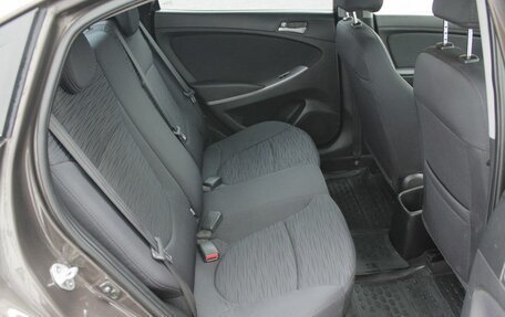 Hyundai Solaris II рестайлинг, 2016 год, 1 034 000 рублей, 14 фотография