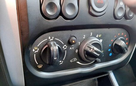 Nissan Almera, 2017 год, 950 001 рублей, 15 фотография