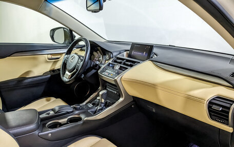 Lexus NX I, 2016 год, 2 685 000 рублей, 11 фотография