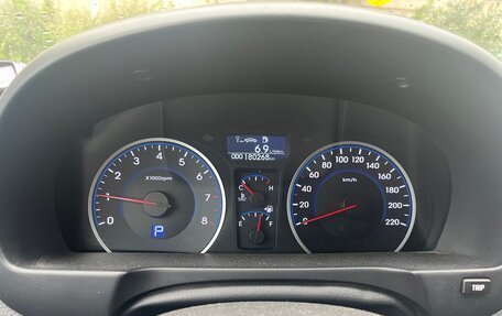 Hyundai Elantra IV, 2010 год, 800 000 рублей, 7 фотография