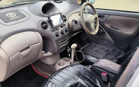 Toyota Platz, 2001 год, 249 900 рублей, 11 фотография