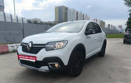 Renault Logan II, 2022 год, 1 090 000 рублей, 3 фотография