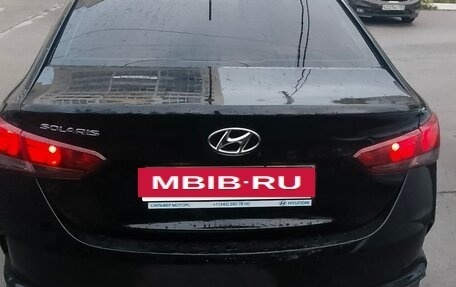 Hyundai Solaris II рестайлинг, 2021 год, 1 560 000 рублей, 4 фотография