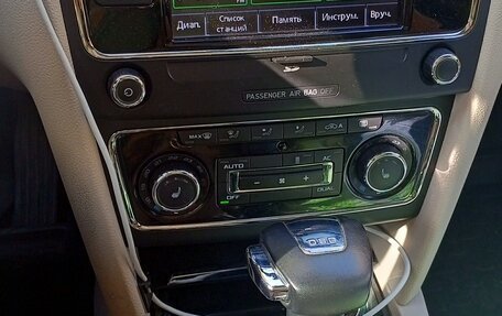 Skoda Superb III рестайлинг, 2012 год, 1 450 000 рублей, 8 фотография