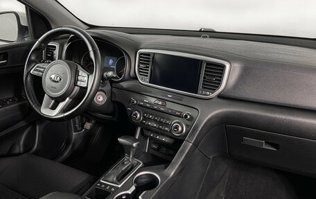 KIA Sportage IV рестайлинг, 2021 год, 2 290 000 рублей, 10 фотография