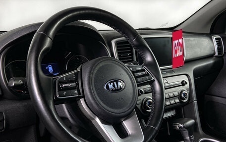 KIA Sportage IV рестайлинг, 2021 год, 2 290 000 рублей, 14 фотография