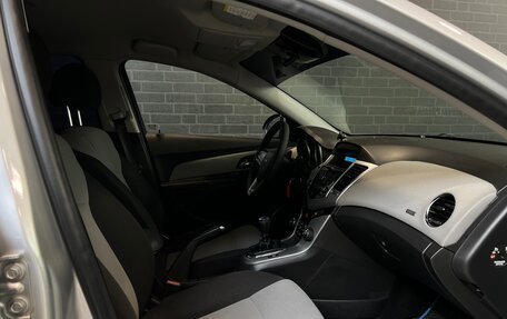 Chevrolet Cruze II, 2012 год, 720 000 рублей, 9 фотография