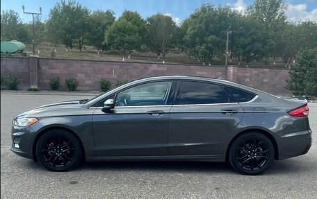 Ford Fusion (North America) II, 2020 год, 1 400 000 рублей, 2 фотография