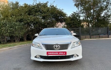Toyota Camry, 2013 год, 1 800 000 рублей, 6 фотография