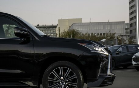 Lexus LX III, 2018 год, 7 648 000 рублей, 25 фотография