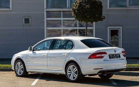 Skoda Superb III рестайлинг, 2013 год, 1 195 000 рублей, 4 фотография