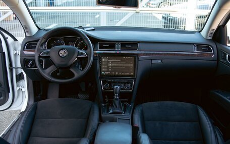 Skoda Superb III рестайлинг, 2013 год, 1 195 000 рублей, 16 фотография