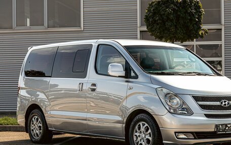 Hyundai Grand Starex Grand Starex I рестайлинг 2, 2010 год, 1 445 000 рублей, 7 фотография