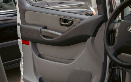 Hyundai Grand Starex Grand Starex I рестайлинг 2, 2010 год, 1 445 000 рублей, 12 фотография