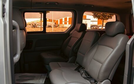 Hyundai Grand Starex Grand Starex I рестайлинг 2, 2010 год, 1 445 000 рублей, 16 фотография