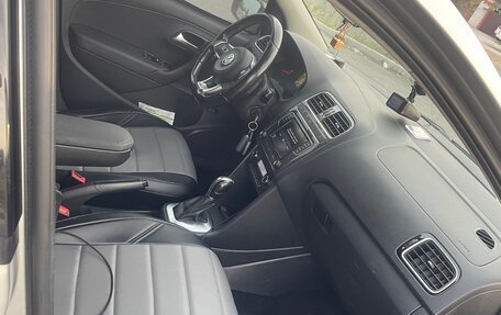 Volkswagen Polo VI (EU Market), 2018 год, 1 030 000 рублей, 4 фотография