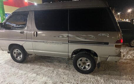 Toyota Town Ace III, 1995 год, 335 000 рублей, 1 фотография