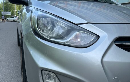 Hyundai Solaris II рестайлинг, 2012 год, 700 000 рублей, 10 фотография