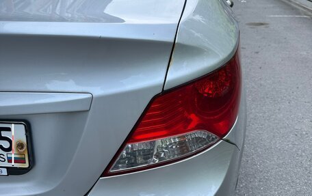 Hyundai Solaris II рестайлинг, 2012 год, 700 000 рублей, 12 фотография