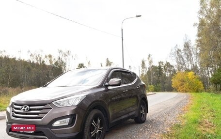 Hyundai Santa Fe III рестайлинг, 2013 год, 1 800 000 рублей, 6 фотография