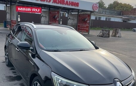 Renault Megane IV, 2018 год, 1 530 000 рублей, 3 фотография