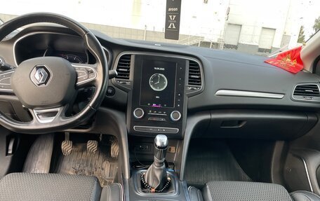 Renault Megane IV, 2018 год, 1 530 000 рублей, 9 фотография