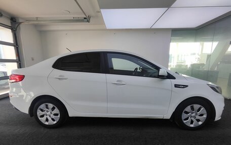 KIA Rio III рестайлинг, 2017 год, 1 099 000 рублей, 5 фотография