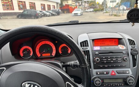 KIA cee'd I рестайлинг, 2008 год, 450 000 рублей, 3 фотография