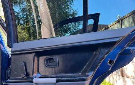 BMW 3 серия, 1995 год, 510 000 рублей, 13 фотография