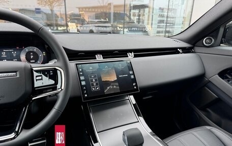 Land Rover Range Rover Evoque II, 2025 год, 10 690 000 рублей, 12 фотография