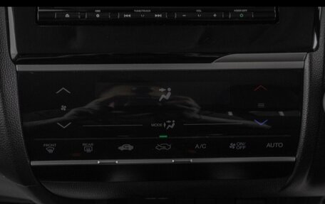 Honda Fit III, 2019 год, 1 260 000 рублей, 10 фотография