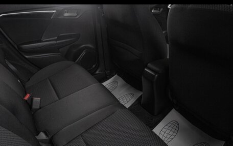 Honda Fit III, 2019 год, 1 260 000 рублей, 6 фотография