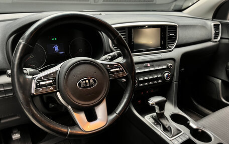 KIA Sportage IV рестайлинг, 2019 год, 2 300 000 рублей, 15 фотография