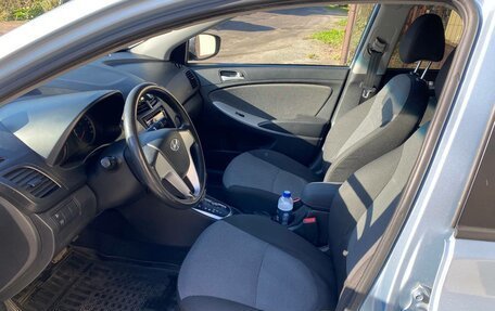 Hyundai Solaris II рестайлинг, 2011 год, 760 000 рублей, 4 фотография