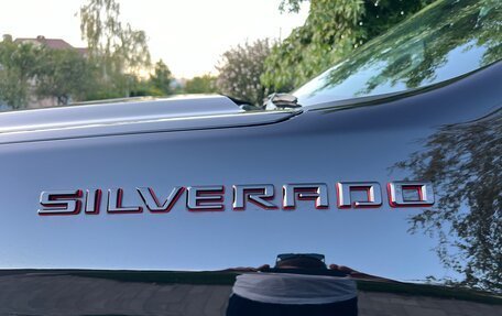 Chevrolet Silverado, 2021 год, 6 500 000 рублей, 9 фотография