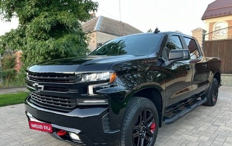 Chevrolet Silverado, 2021 год, 6 500 000 рублей, 3 фотография