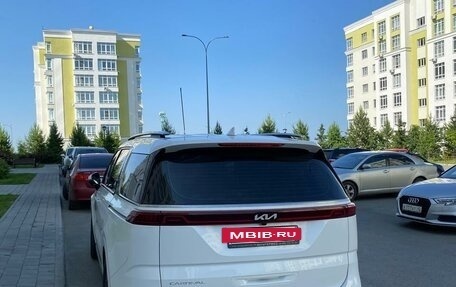 KIA Carnival, 2022 год, 4 200 000 рублей, 3 фотография