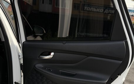 Hyundai Santa Fe IV, 2021 год, 2 800 000 рублей, 12 фотография