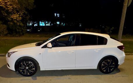 Chevrolet Cruze II, 2012 год, 820 000 рублей, 4 фотография