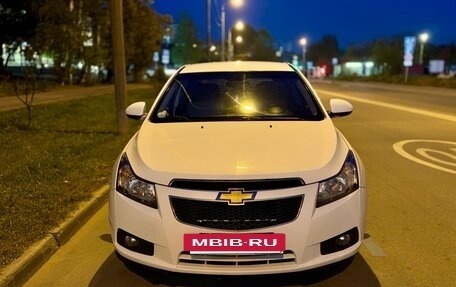 Chevrolet Cruze II, 2012 год, 820 000 рублей, 2 фотография