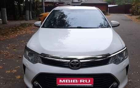 Toyota Camry, 2016 год, 2 150 000 рублей, 2 фотография