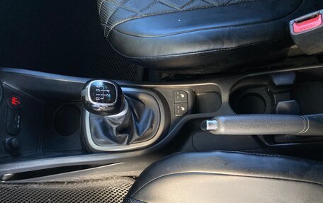 KIA Rio III рестайлинг, 2014 год, 597 000 рублей, 18 фотография